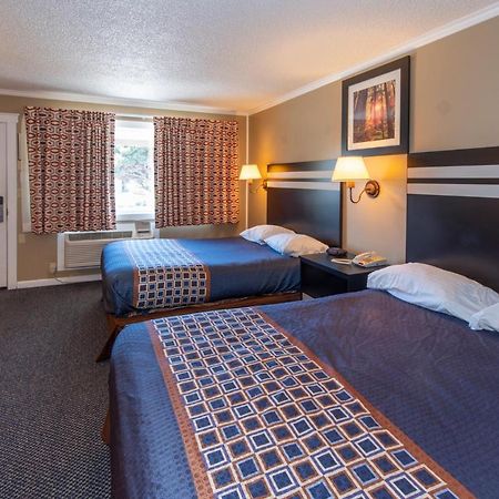 Surf Motel And Gardens Fort Bragg Exterior foto